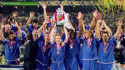 Đội hình xuất sắc nhất lịch sử Euro - Những đội bóng vàng của giải đấu